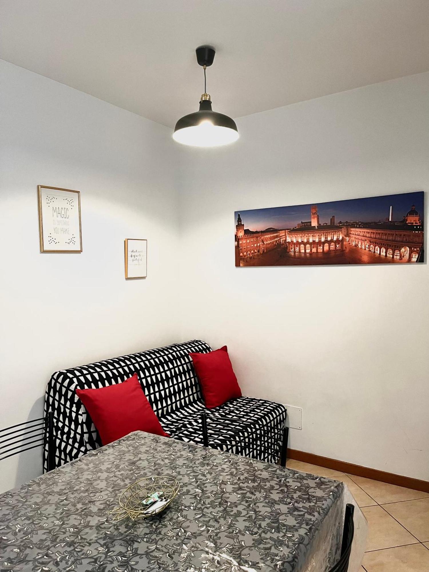 Апартаменты Maison Paradiso Hygge House Болонья Экстерьер фото